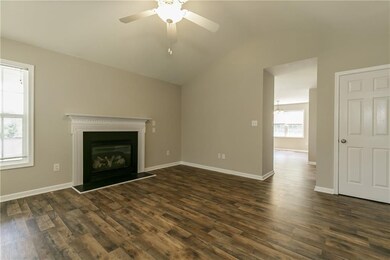 3144 Sundance Dr, Burlington, NC 27217 - photo 2