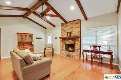 461 Hilltop Rd, Troy, TX 76579 - photo 7