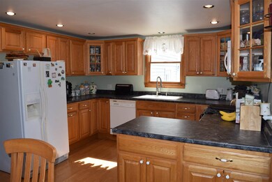 65 Summer St, Lancaster, NH 03584 - photo 7
