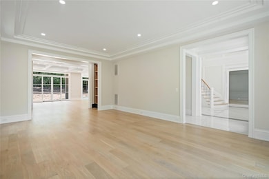 12 Quaker Ridge Dr, Glen Head, NY 11545 - photo 6