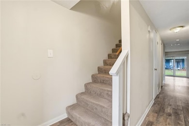 2125 Point Hollow Ct, Virginia Beach, VA 23455 - photo 6