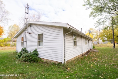 104 Jackson St, Oakwood, OH 45873 - photo 3