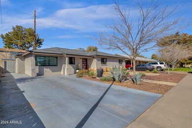 3-web-or-mls-7302-n-23rd-ave