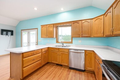 9804 Oakland Dr, Portage, MI 49024 - photo 7