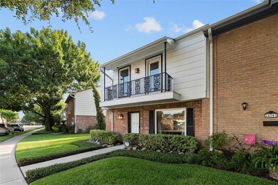 14309 Lost Meadow Ln, Houston, TX 77079 - photo 2
