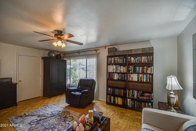 Living Room 4