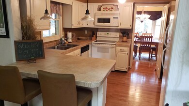 Kitchen 4