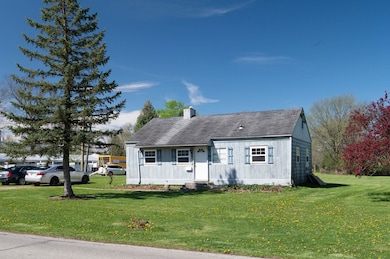 1406 Reckeweg Rd, Fort Wayne, IN 46804 - photo 2