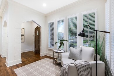 5326 Mercedes Ave, Dallas, TX 75206 - photo 4