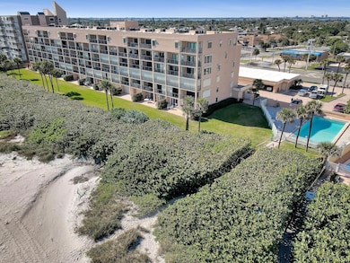 995 N Hwy A1A #310 (49)
