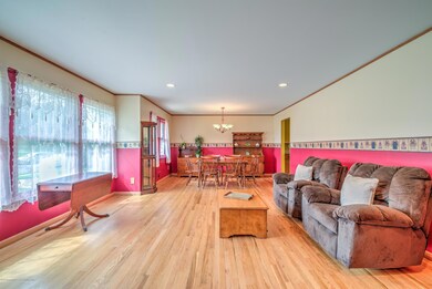 14 Taunton Dr, Howell, NJ 07731 - photo 4