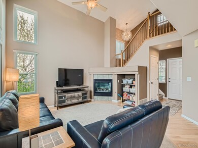 08 Living Room.jpg