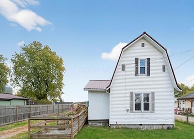 26054 Locust Grove Rd, New Holland, OH 43145 - photo 5