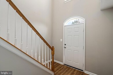 13176 Diamond Mill Dr, Herndon, VA 20171 - photo 5