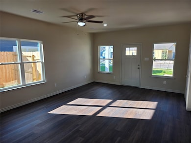 9920 Dipping Brook St, Houston, TX 77076 - photo 3