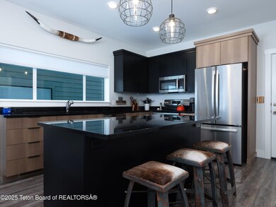 03 kitchen 1