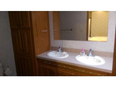 29 Roland Dr, Allenstown, NH 03275 - photo 3