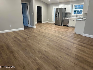 347 Green Acres Rd, Maynardville, TN 37807 - photo 3