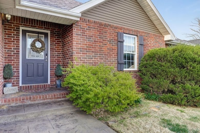 853 E Meadow Garden Ct-4