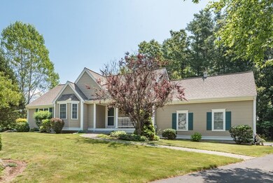 33 Winter Cir, Rockland, MA 02370 - photo 2