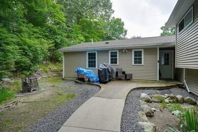 18 James St, Burlington, MA 01803 - photo 5