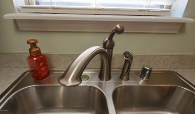 8808 Astrid Ave, Louisville, KY 40228 - photo 7