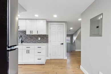 91 Blue Hill Ave unit 3, Roxbury, MA 02119 - photo 6