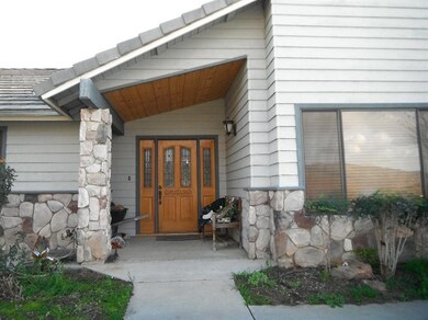 28593 Avenue 140, Porterville, CA 93257 - photo 2