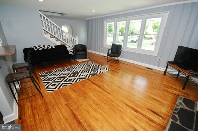 190 W Chestnut St, Clayton, NJ 08312 - photo 4