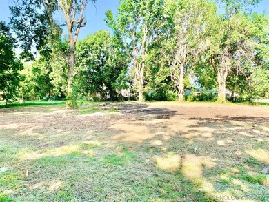 504 NE E St, Stigler, OK 74462 - photo 3