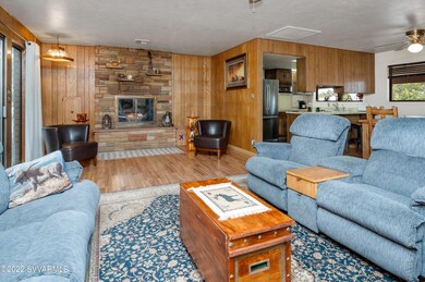 010_Living Room