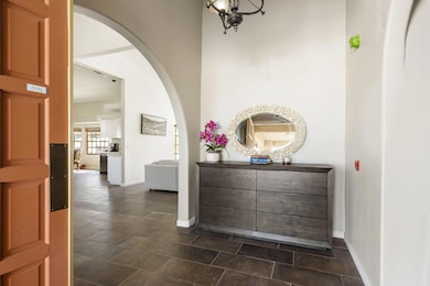 24-web-or-mls-SH_Valle_0325_OPMG_024