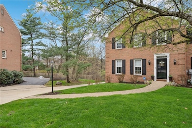 305 Butternut Ct, Pittsburgh, PA 15238 - photo 3