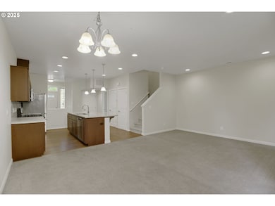 7983 NE Caitlin St, Hillsboro, OR 97006 - photo 7