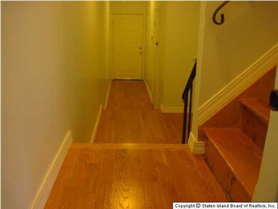 27 Theater Ln, Staten Island, NY 10304 - photo 3