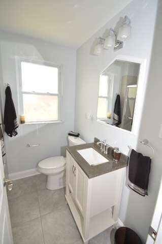 9847 Drury Ln, Westchester, IL 60154 - photo 6