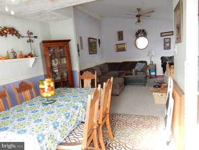 12 Alton Ct, Rosedale, MD 21237 - photo 5