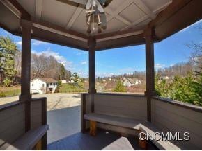 130 S Willow Brook Dr, Asheville, NC 28806 - photo 3