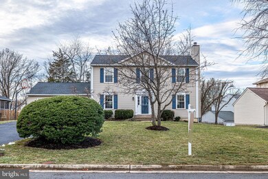 12128 Eddyspark Dr, Herndon, VA 20170 - photo 5