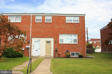 1126 Circle Dr, Halethorpe, MD 21227 - photo 2