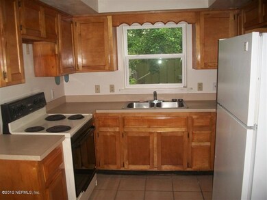 7524 Centauri Rd, Jacksonville, FL 32210 - photo 2