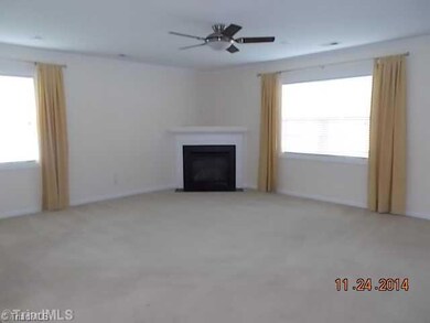 4621 Freestone St, High Point, NC 27265 - photo 4