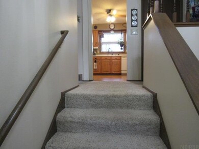 458 W 7th St, Monticello, IA 52310 - photo 2