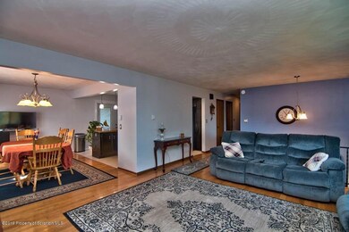 10 Debbie Dr, Dunmore, PA 18512 - photo 7