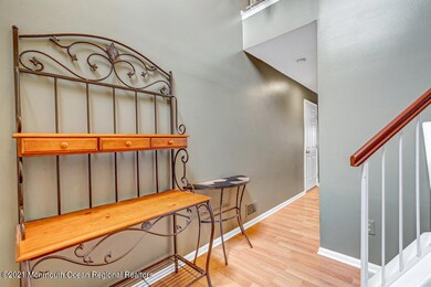 144 Heron Ct, Manalapan, NJ 07726 - photo 5