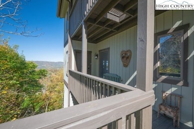 144 Skyleaf Ln unit 703, Sugar Mountain, NC 28604 - photo 3