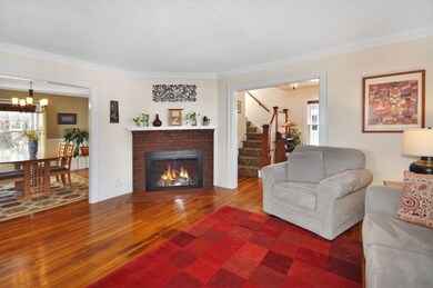 18 Osborne Rd, Medford, MA 02155 - photo 5