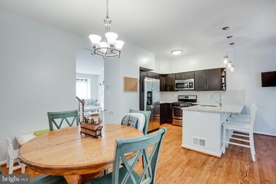 4214 Ashmere Cir, Dumfries, VA 22025 - photo 6