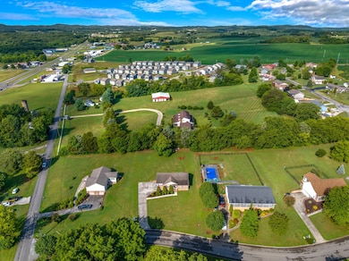 104 Settlers Ln, Talbott, TN 37877 - photo 4