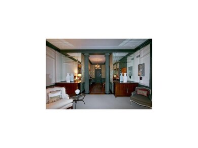Pillar Columns Upon Entry to Great Room